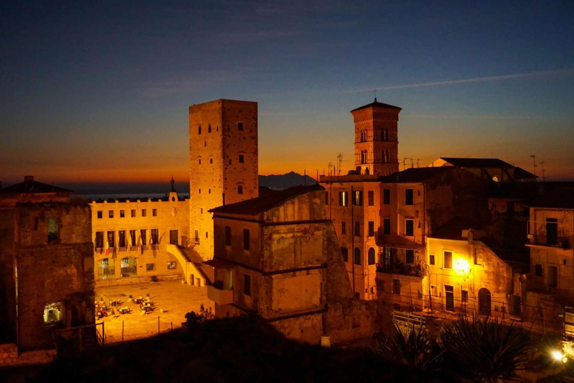 Domus San Domenico Apartment Terracina Exterior photo