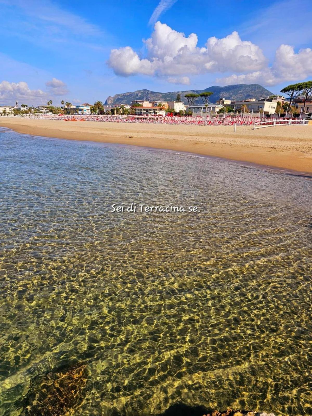 Domus San Domenico Apartment Terracina Exterior photo